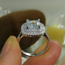 Cargar imagen en el visor de la galería, Aimy&#39;s Fashion Ring Cushion Cut 4ct 5A Zircon Stone 925 Silver Ring for Women
